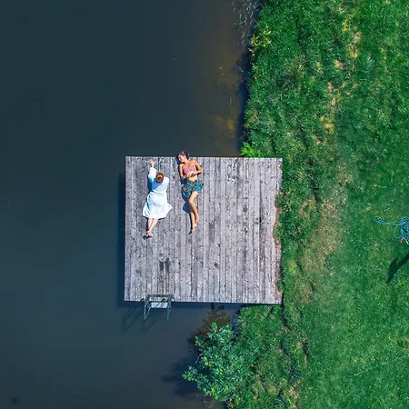 Wildfern By Birch * Broughton (North Yorkshire)